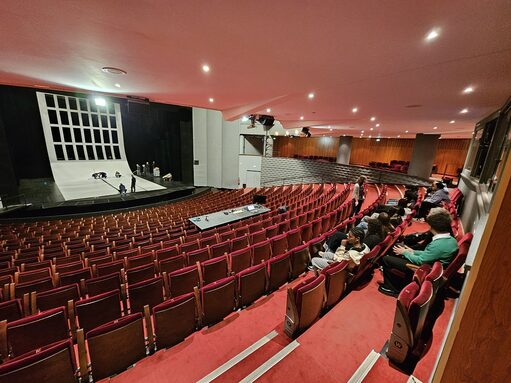 10-salle.jpg